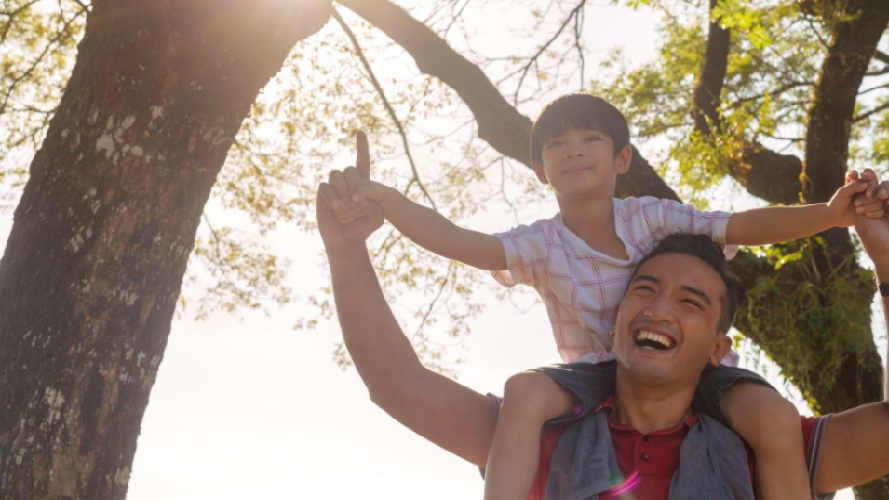 Father and daughter are enjoying , image is used for HSBC Teen Open Day