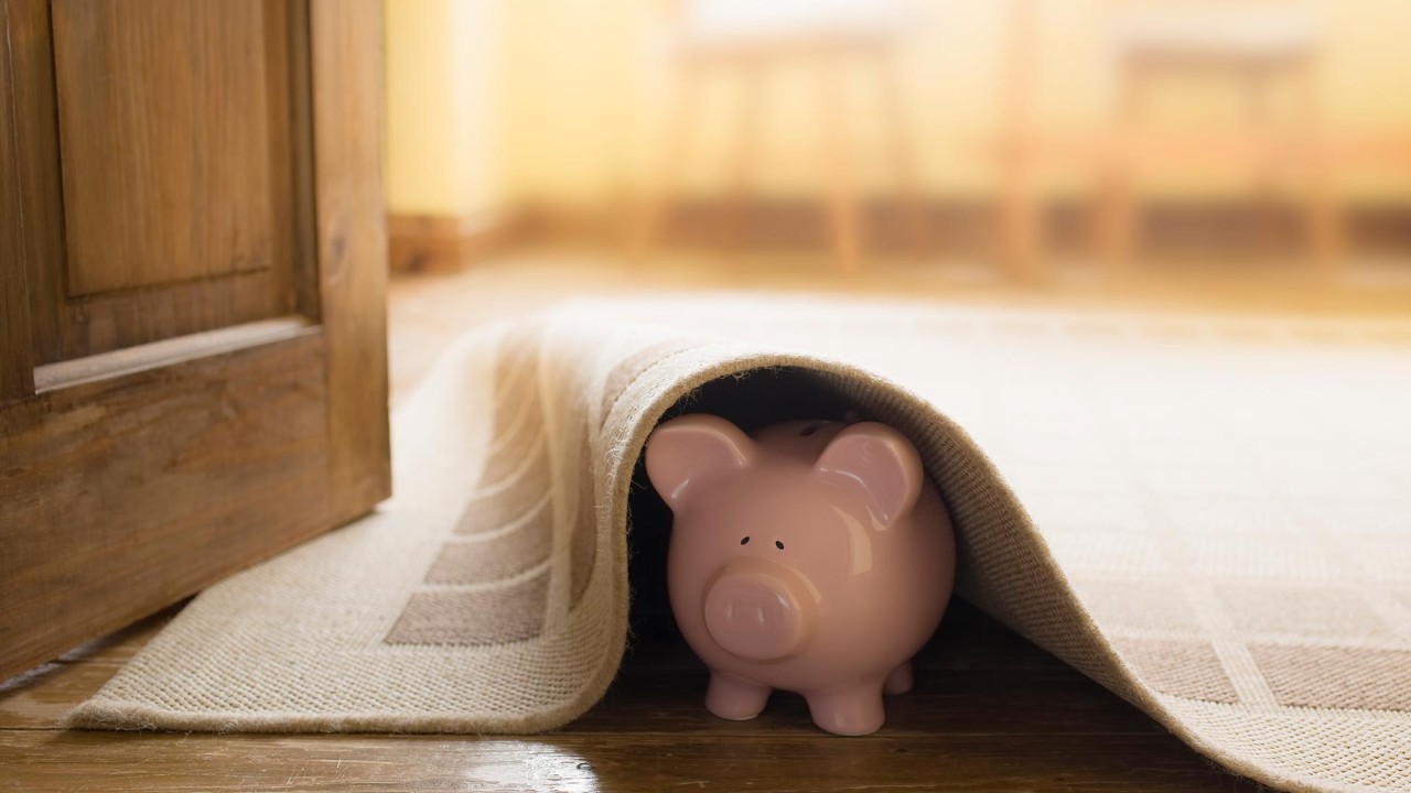 小猪存钱罐；图片用于金融消费者权益保护宣传手册