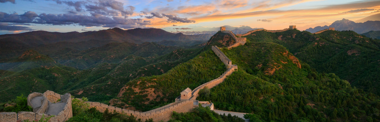 中国长城图；图片用于中国教育系统介绍