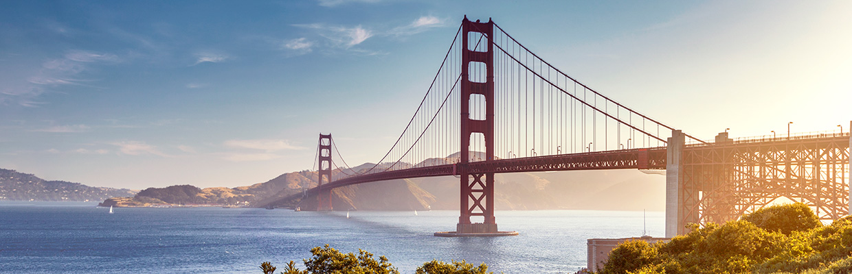 美国旧金山大桥；图片用于美国教育系统介绍