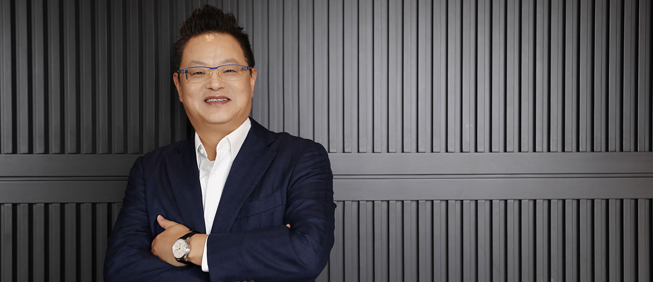李峰 汇丰银行(中国)有限公司副行长 兼财富管理及个人银行业务总监